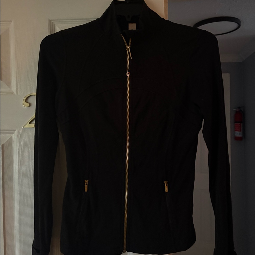 lululemon athletica Black Define Jacket w/ gold zipper
